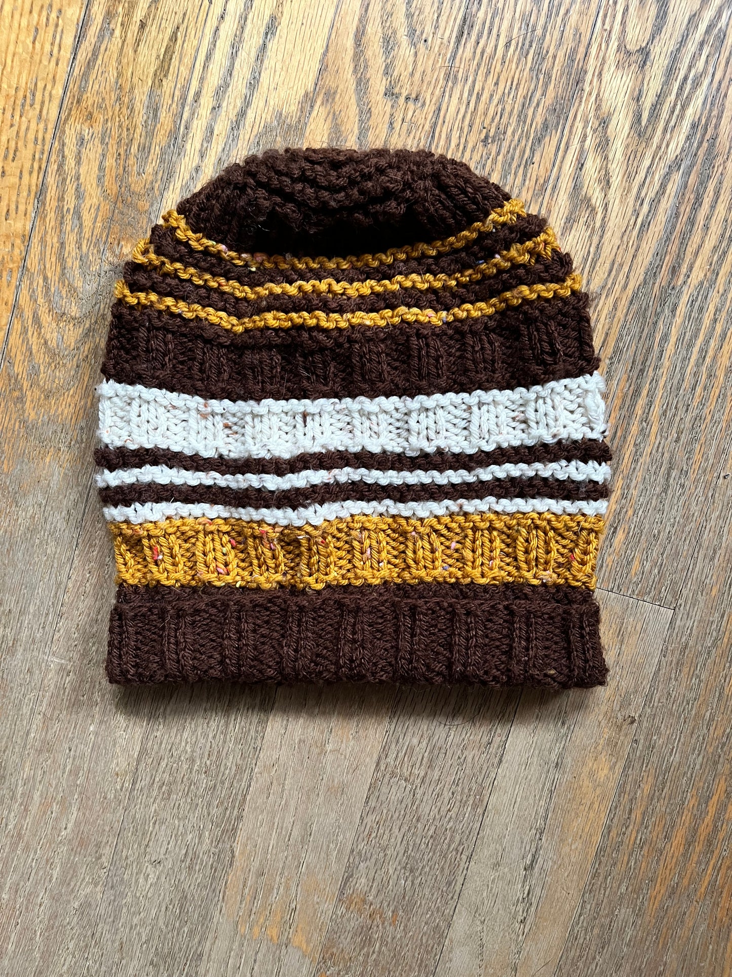 textured retro style striped beanie